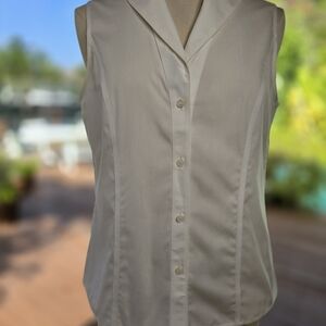 Jones New York White Button-Up Blouse